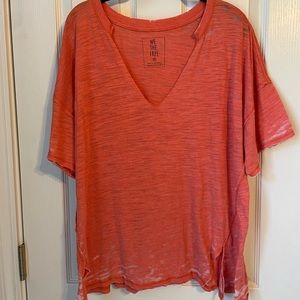 Free People Maddie short sleeve V-neck top. Coral. Size M.